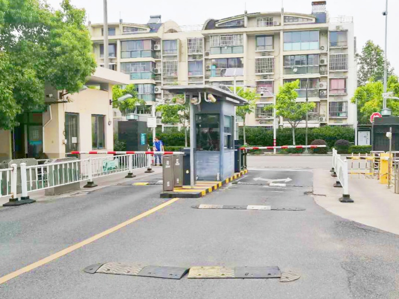 上海青浦复旦大学附属中山医院停车场收费管理系统及设备案例