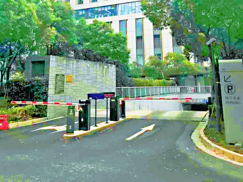 上海湾谷科技园免取卡停车场收费管理系统及设备案例